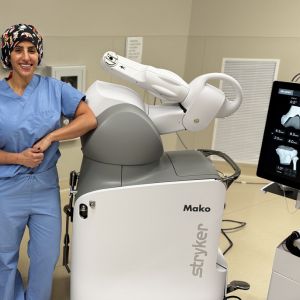 Dr. Christina Khoury and MAKO 4 Robot
